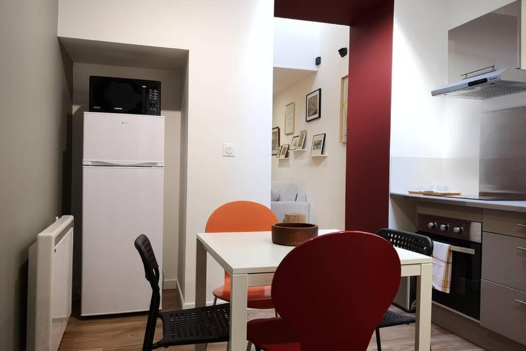 Le Duplex Des Quais Apartment Блоа Екстериор снимка